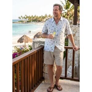 Tori Richard 3XL Men's Short Sleeve Button-Up Shirt - Grid & Tree Novelty Print